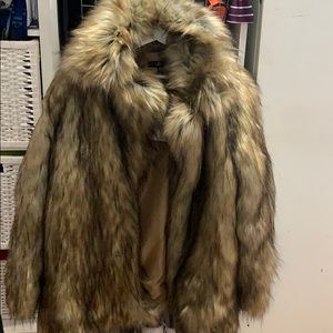 Missguided faux fur coat brand new